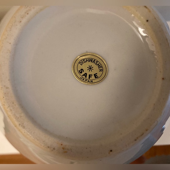 Rustic Ceramic Pitcher/Vase with Brown Rim - Picture 4 of 5